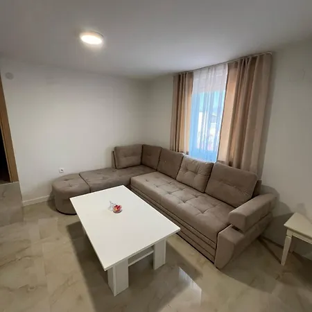 Petar Apartamento